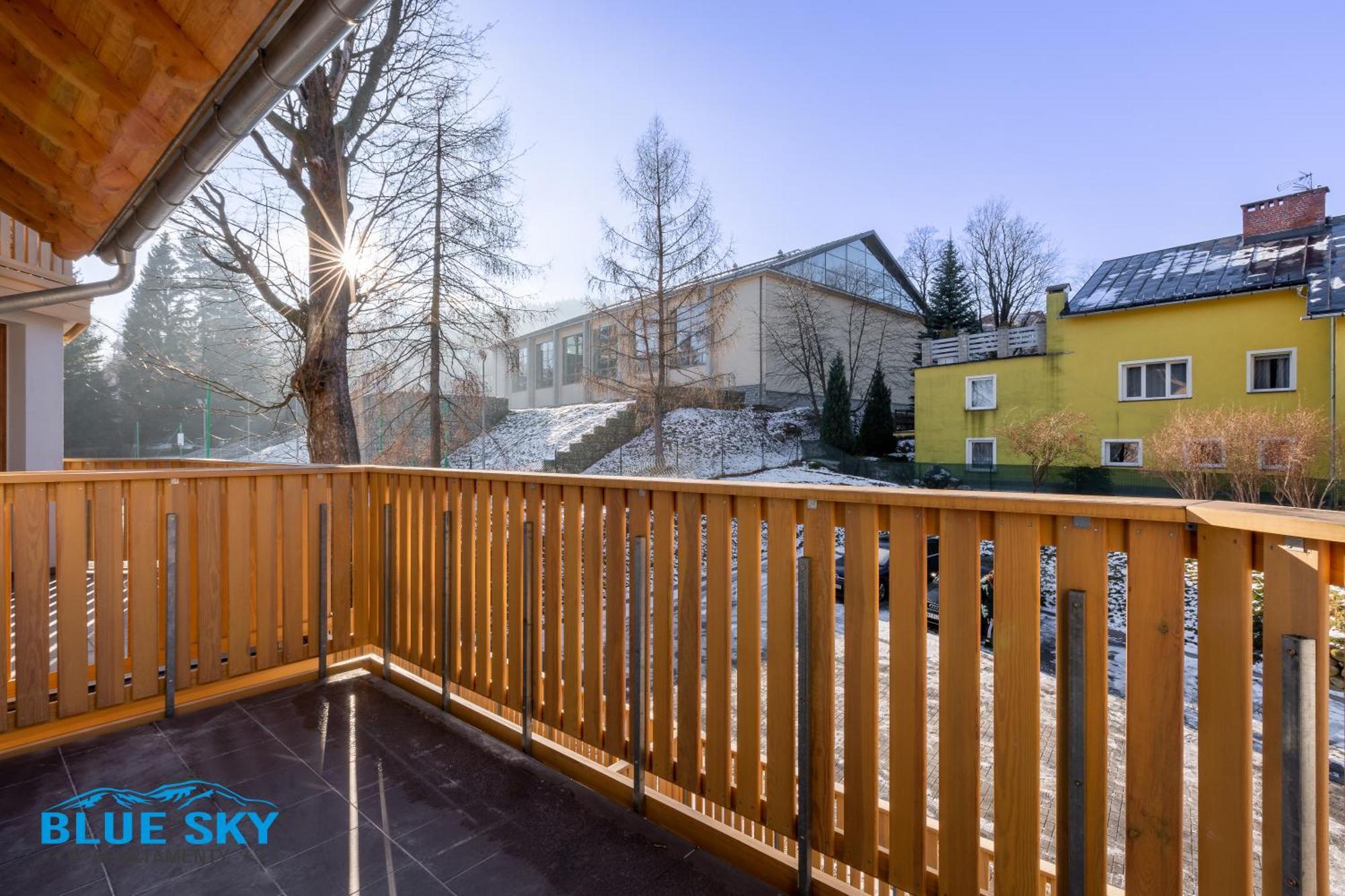 Apartamenty Bluesky - Nad Lomnica15 - Centrum Karpacza, Blisko Deptaka Rum bild